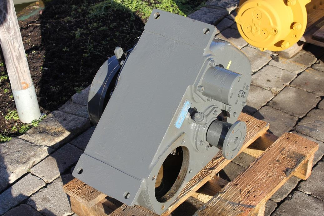 Atlas 1602D Sauer - Caja de cambios para Maquinaria de construcción: foto 2 Atlas 1602D Sauer - Caja de cambios para Maquinaria de construcción: foto 2