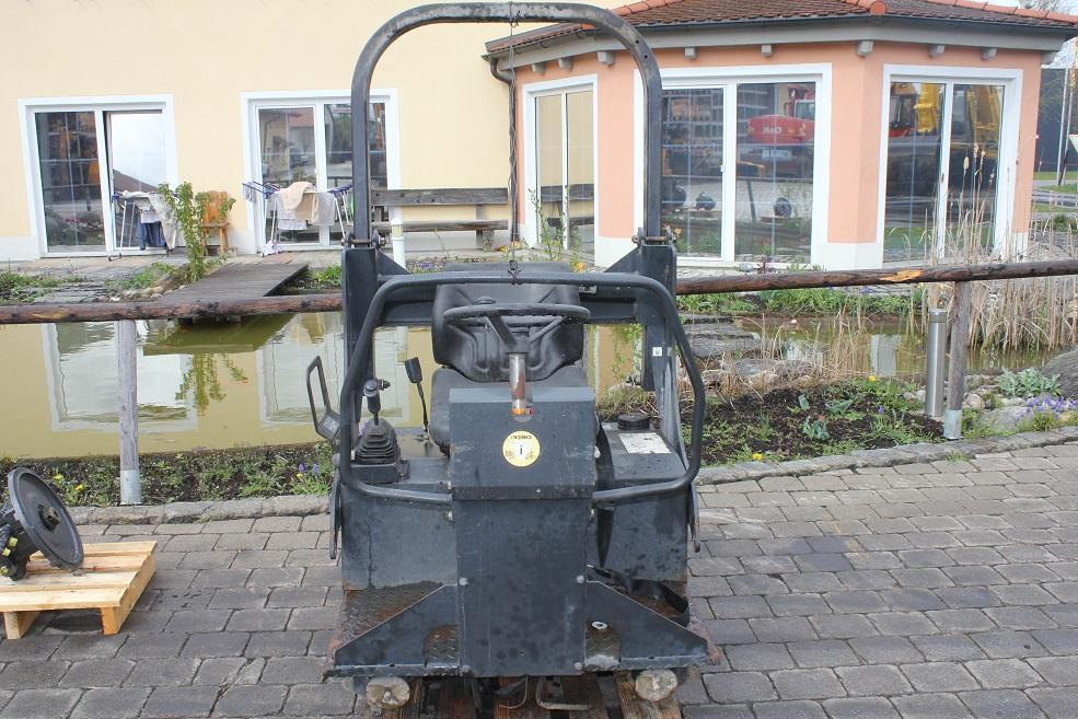 Bomag BW 100 AC 3 - Cabina e interior para Compactador mixto: foto 3 Bomag BW 100 AC 3 - Cabina e interior para Compactador mixto: foto 3