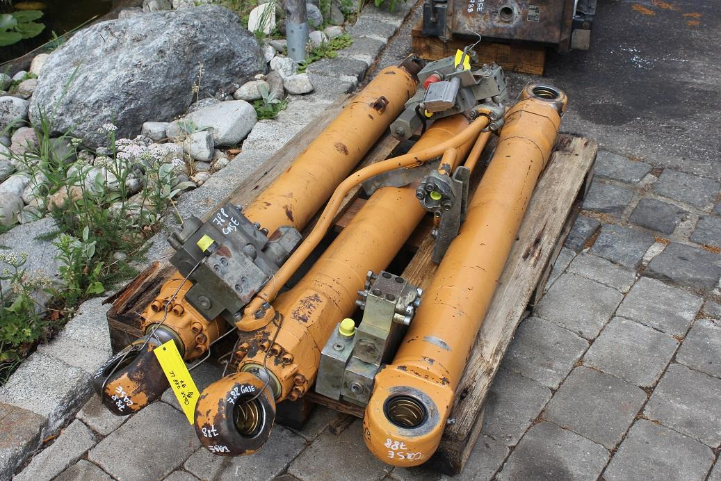 Case 788 LC - Cilindro hidráulico para Maquinaria de construcción: foto 1 Case 788 LC - Cilindro hidráulico para Maquinaria de construcción: foto 1