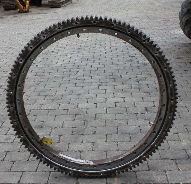 Caterpillar 212 BFT - Corona de giro para Maquinaria de construcción: foto 2 Caterpillar 212 BFT - Corona de giro para Maquinaria de construcción: foto 2