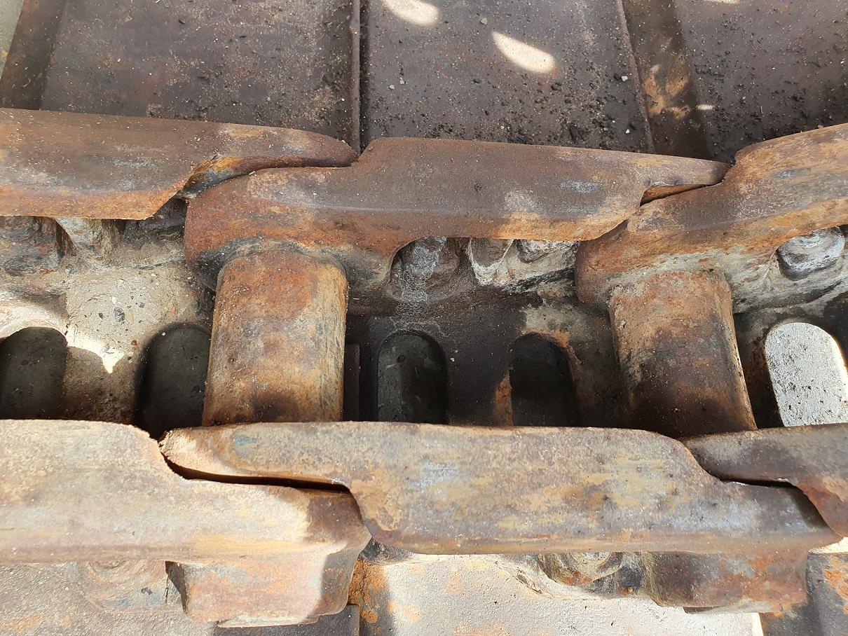 Furukawa 738 LS - Oruga para Maquinaria de construcción: foto 3 Furukawa 738 LS - Oruga para Maquinaria de construcción: foto 3