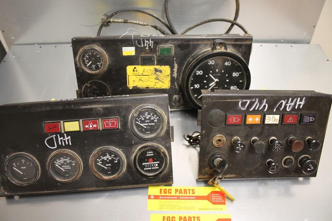 Hanomag 44D - Salpicadero para Maquinaria de construcción: foto 2 Hanomag 44D - Salpicadero para Maquinaria de construcción: foto 2