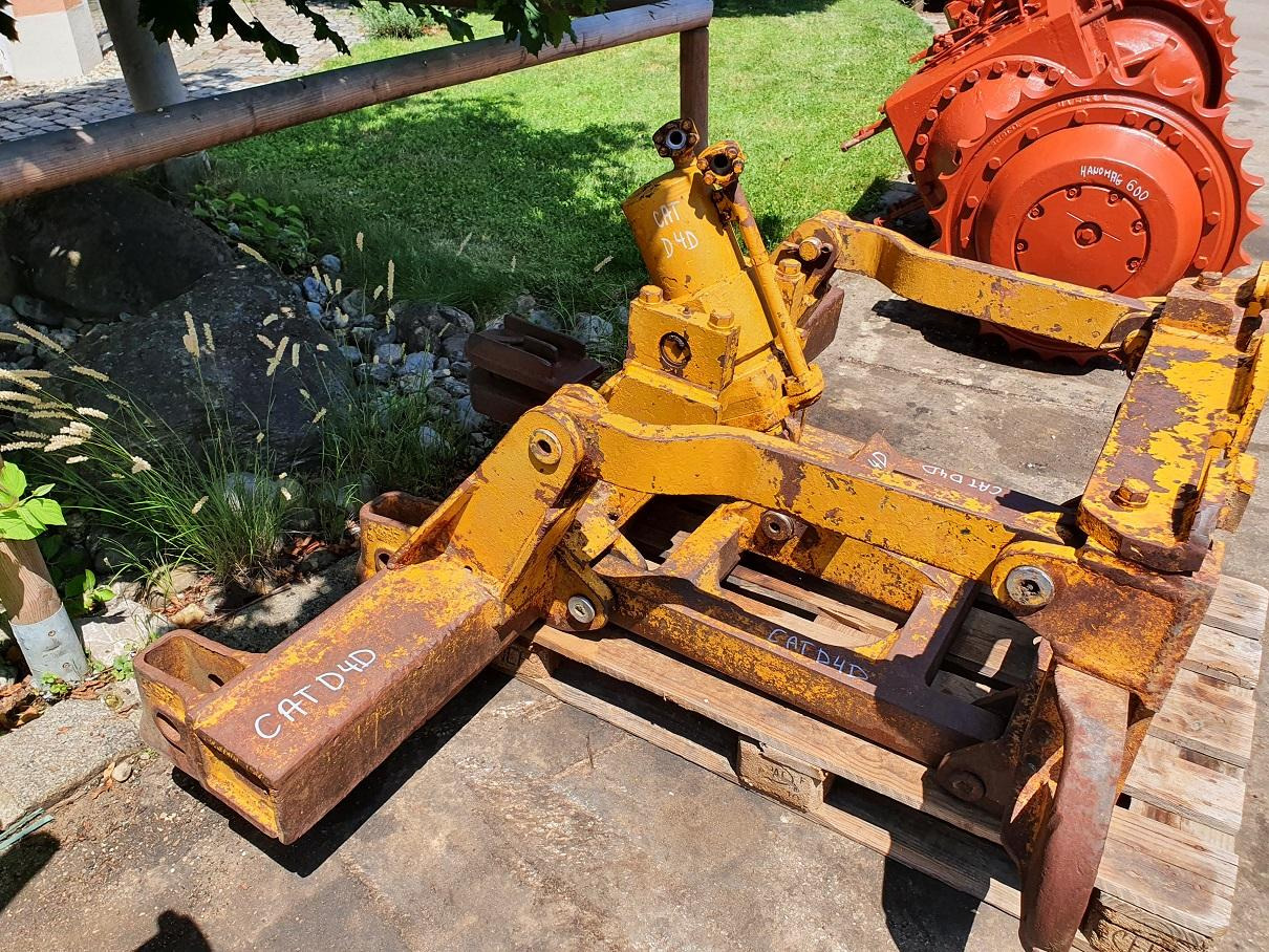 Caterpillar D4H - Implemento: foto 3 Caterpillar D4H - Implemento: foto 3