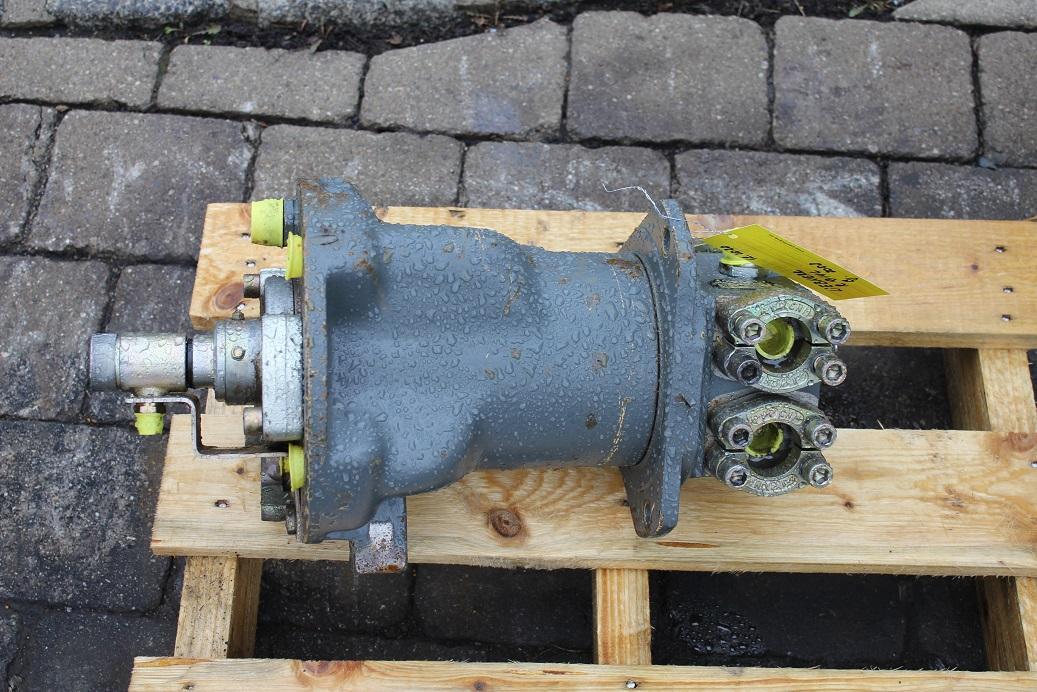 Liebherr R 914 C - Hidráulica para Maquinaria de construcción: foto 2 Liebherr R 914 C - Hidráulica para Maquinaria de construcción: foto 2