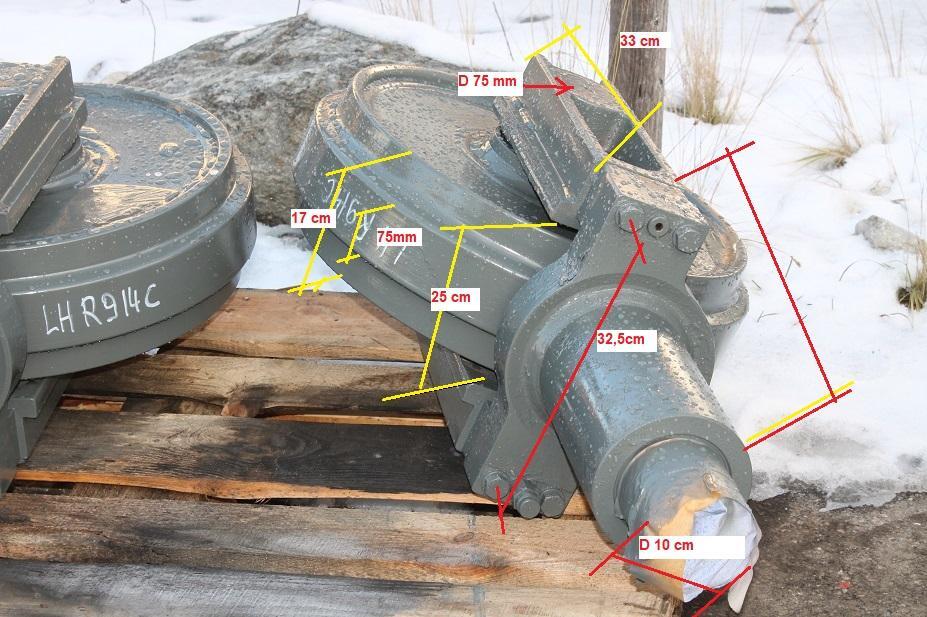 Liebherr R 914C LIT - Piezas del tren de rodaje para Maquinaria de construcción: foto 5 Liebherr R 914C LIT - Piezas del tren de rodaje para Maquinaria de construcción: foto 5