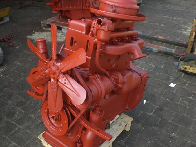 Steyr 4 Zylinder - Motor para Maquinaria de construcción: foto 3 Steyr 4 Zylinder - Motor para Maquinaria de construcción: foto 3