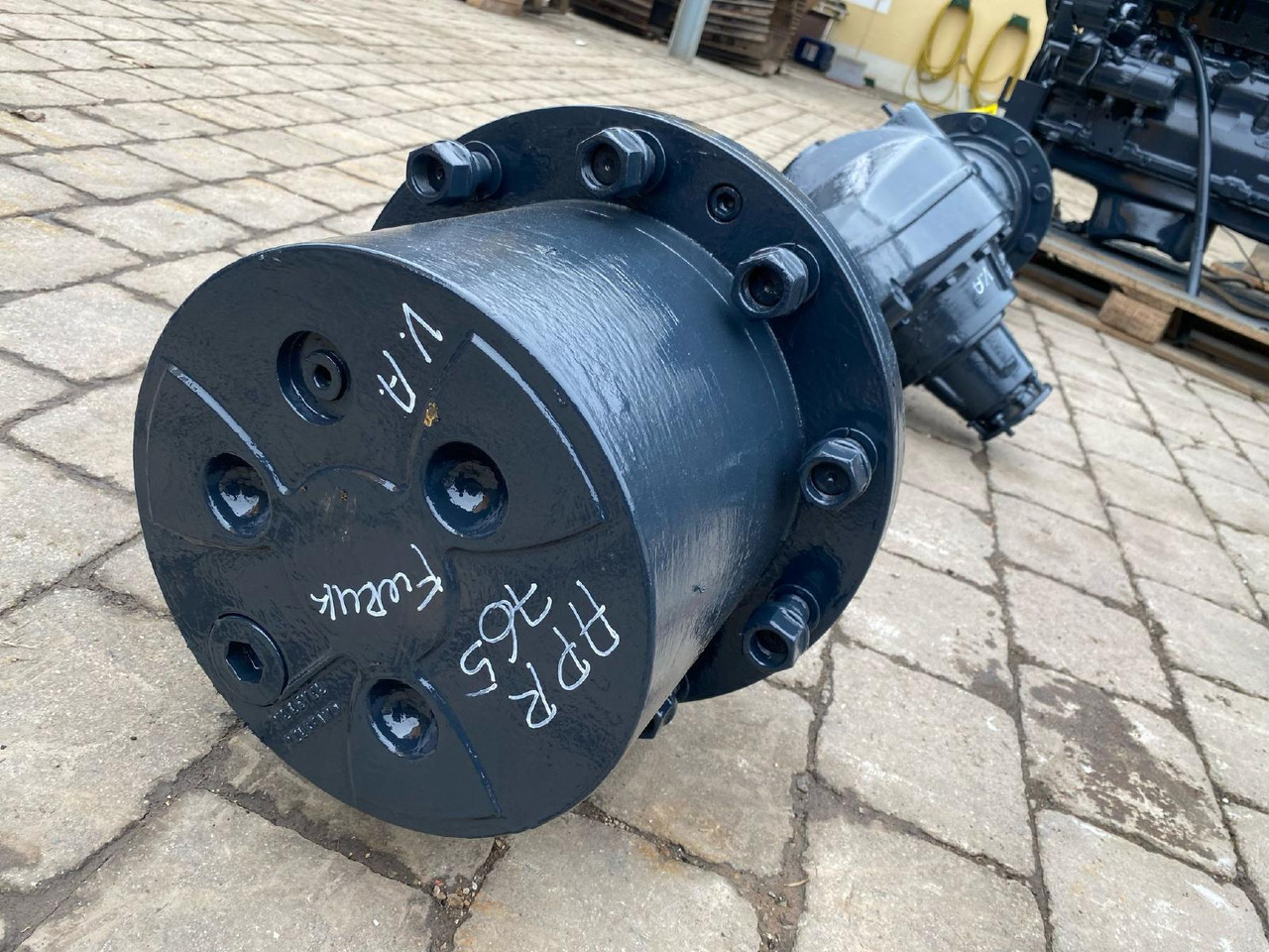 ZF AP R765 aus 320E Furukawa - Eje y piezas para Maquinaria de construcción: foto 2 ZF AP R765 aus 320E Furukawa - Eje y piezas para Maquinaria de construcción: foto 2