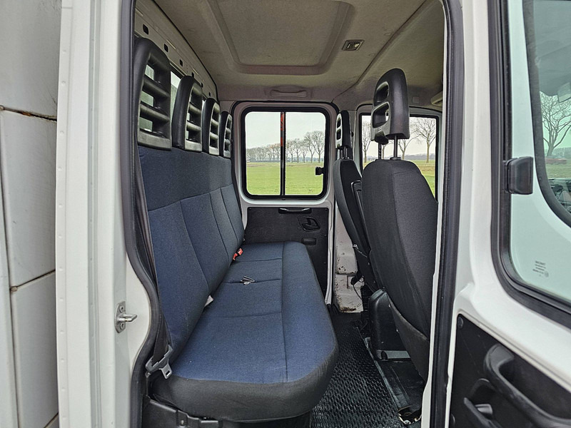 Arrendamiento de Iveco Daily 35C14 DUB.CAB Kipper AC! Iveco Daily 35C14 DUB.CAB Kipper AC!: foto 10