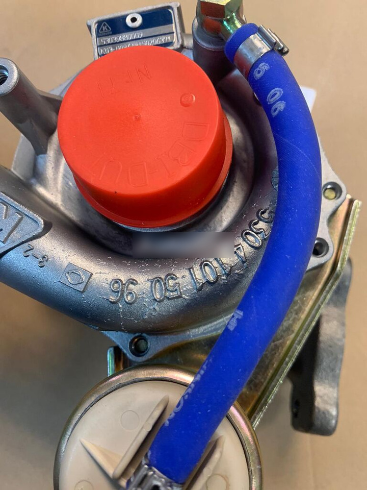 Citroen Nowa Turbosprężarka K03-009 / 53039880009 Peugeot 206 307 406 C5 for Citroen C5 car - Turbocompresor para Coche: foto 5 Citroen Nowa Turbosprężarka K03-009 / 53039880009 Peugeot 206 307 406 C5 for Citroen C5 car - Turbocompresor para Coche: foto 5