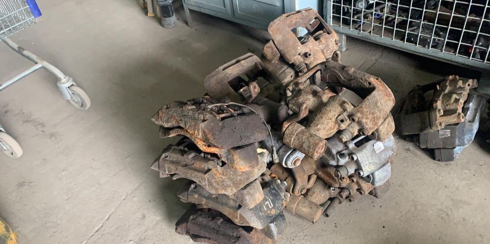 IVECO oryginał IVECO Eurocargo - Pinza de freno para Camión: foto 5 IVECO oryginał IVECO Eurocargo - Pinza de freno para Camión: foto 5