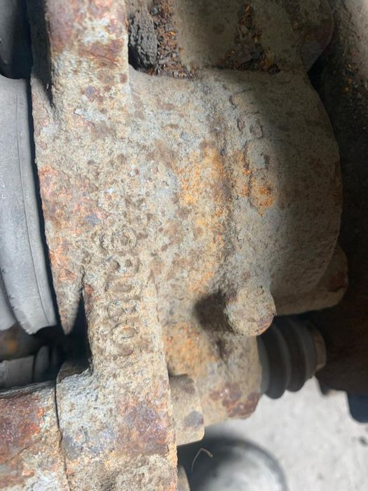 IVECO oryginał IVECO Eurocargo - Pinza de freno para Camión: foto 3 IVECO oryginał IVECO Eurocargo - Pinza de freno para Camión: foto 3