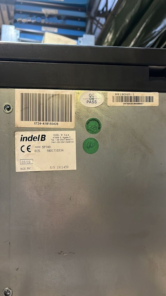 Lodówka Iveco Stralis Indel B SP740 5801710334 IVECO - Cabina e interior para Camión: foto 3 Lodówka Iveco Stralis Indel B SP740 5801710334 IVECO - Cabina e interior para Camión: foto 3