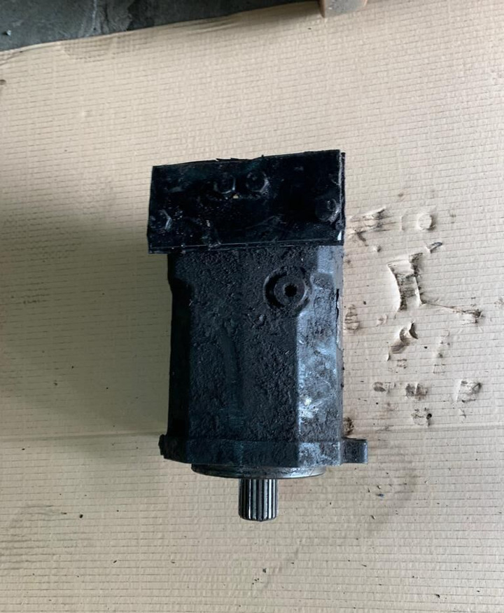 MAN 105 B03341F MAN truck - Bomba de dirección para Camión: foto 1 MAN 105 B03341F MAN truck - Bomba de dirección para Camión: foto 1