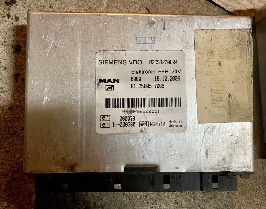 MAN FFR VDO 81.25805.7069 MAN TGA truck - Unidad de control para Camión: foto 1 MAN FFR VDO 81.25805.7069 MAN TGA truck - Unidad de control para Camión: foto 1