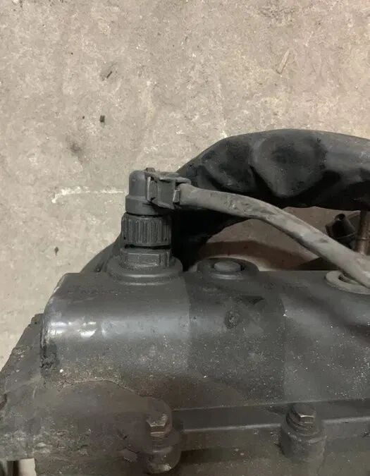 Mercedes-Benz Mercedes Actros MP3 Euro 5 A0001400478 Mercedes-Benz Mercedes Actros MP3 Euro 5 truck - Sistema de escape para Camión: foto 2 Mercedes-Benz Mercedes Actros MP3 Euro 5 A0001400478 Mercedes-Benz Mercedes Actros MP3 Euro 5 truck - Sistema de escape para Camión: foto 2