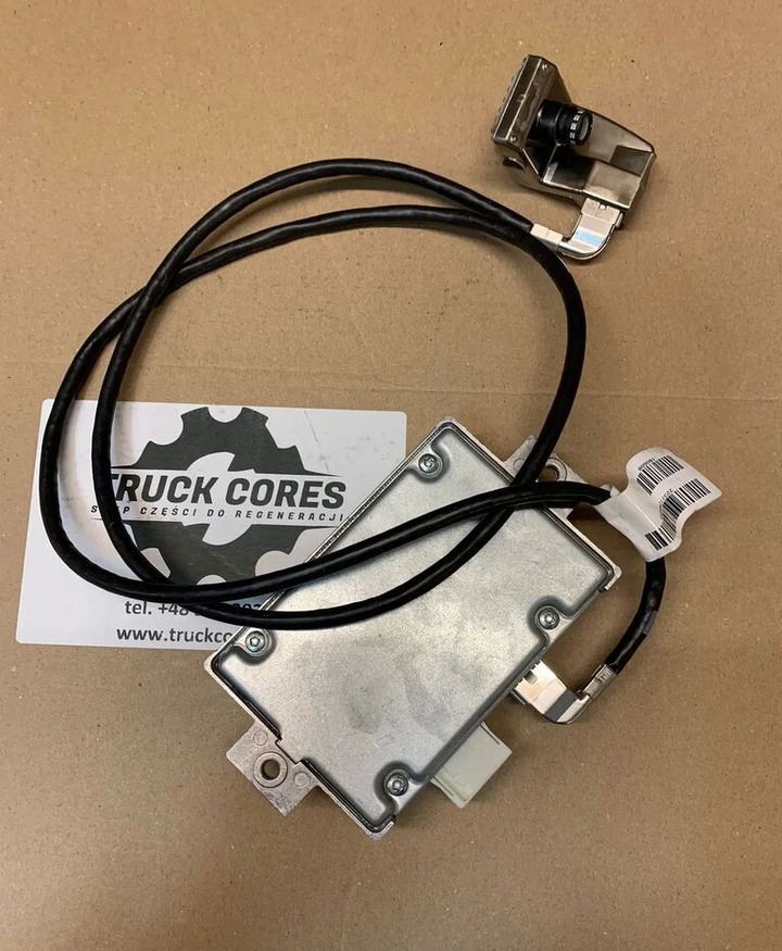 Nowy Zestaw Moduł, Sterownik Kamery Volvo FH4 21723757 / 2120292 - Unidad de control para Camión: foto 1 Nowy Zestaw Moduł, Sterownik Kamery Volvo FH4 21723757 / 2120292 - Unidad de control para Camión: foto 1