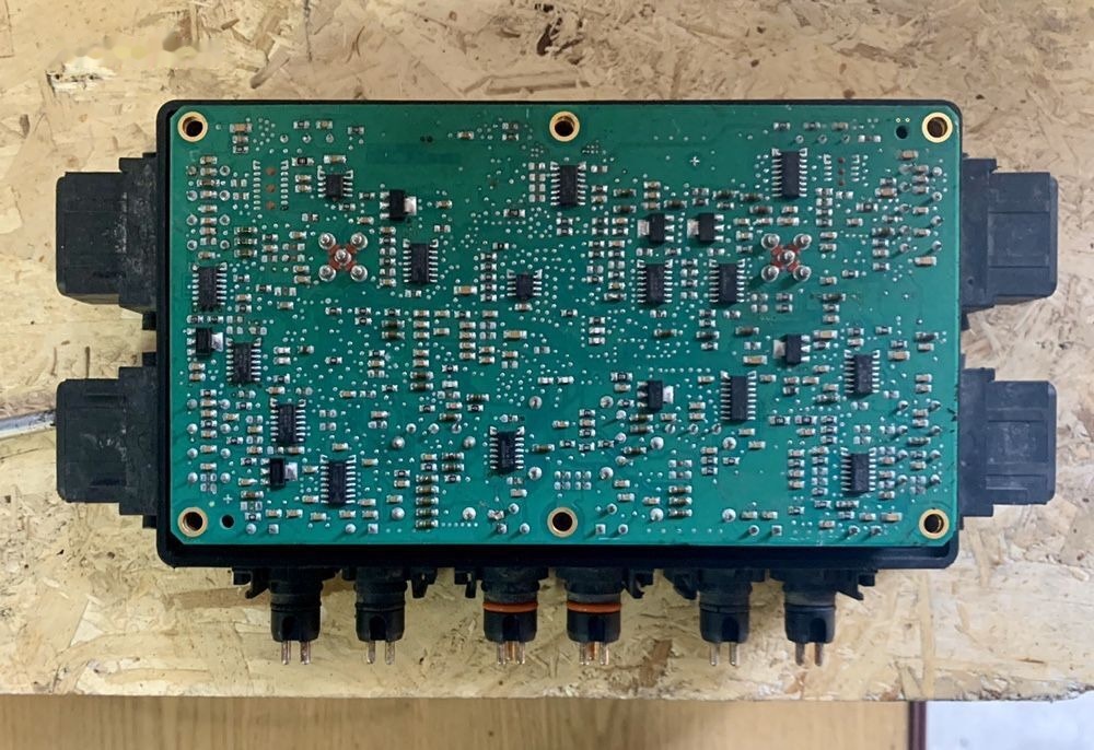 WABCO Elektronika D E TEBS E Modulator naczepa hurt części - Fusible para Remolque: foto 3 WABCO Elektronika D E TEBS E Modulator naczepa hurt części - Fusible para Remolque: foto 3