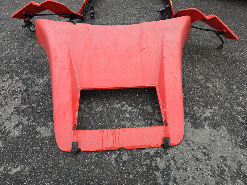 MAN TGX Spoiler - Aerodinámica/ Spoiler para Camión: foto 4 MAN TGX Spoiler - Aerodinámica/ Spoiler para Camión: foto 4