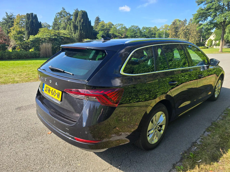 Škoda Octavia Combi 1.0 Benzine - Coche: foto 5 Škoda Octavia Combi 1.0 Benzine - Coche: foto 5