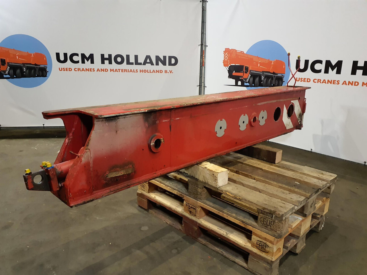 FAUN ATF 50G-3 outrigger beam rear - Suspensión para Grúa: foto 4 FAUN ATF 50G-3 outrigger beam rear - Suspensión para Grúa: foto 4