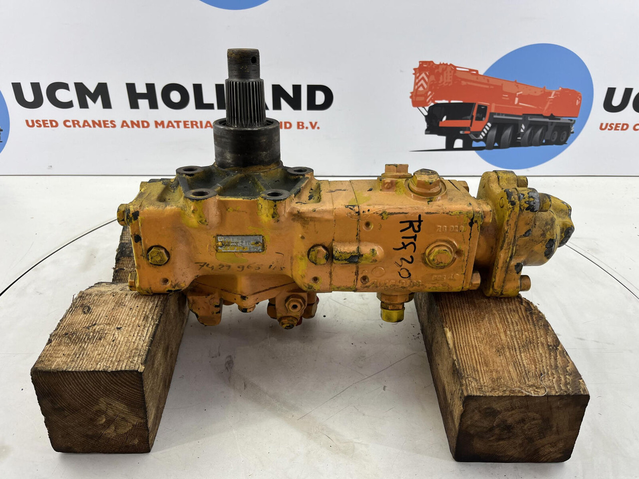 FAUN RTF 30 hydro steering box - Caja de dirección para Grúa: foto 1 FAUN RTF 30 hydro steering box - Caja de dirección para Grúa: foto 1