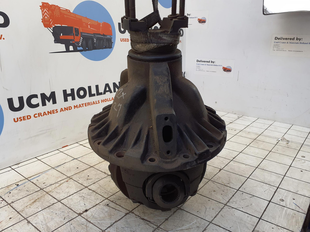 Grove AT 750 BE Differential 12x27 axle 3 - Diferencial para Grúa: foto 3 Grove AT 750 BE Differential 12x27 axle 3 - Diferencial para Grúa: foto 3