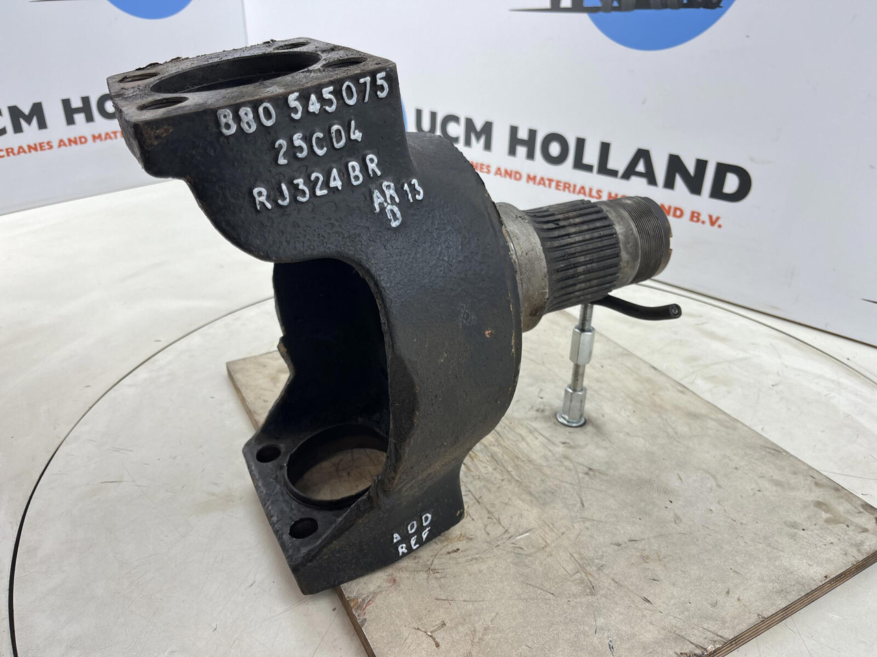 Mangueta para Autogrúa Grove AT 750 BE Steering knuckle 16 holes: foto 6 Mangueta para Autogrúa Grove AT 750 BE Steering knuckle 16 holes: foto 6