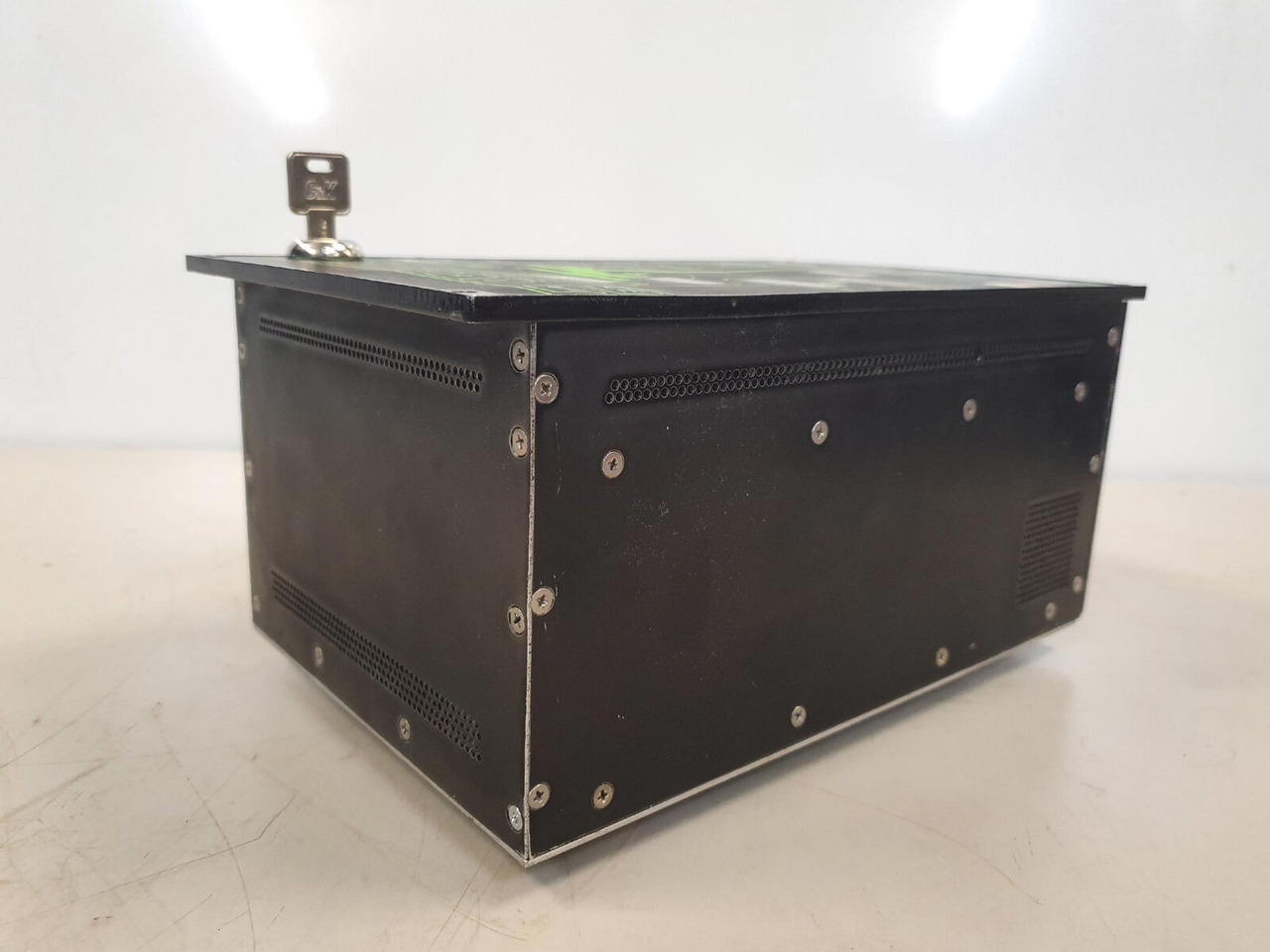 Grove EKS 3 LMB - Sistema eléctrico para Autogrúa: foto 3 Grove EKS 3 LMB - Sistema eléctrico para Autogrúa: foto 3