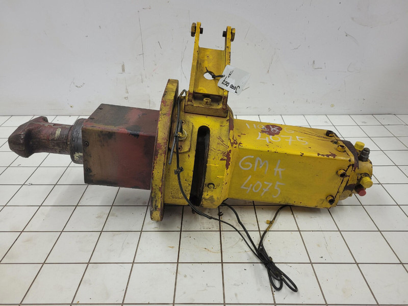 Grove GMK 4075 lifting unit counterweight right - Cilindro hidráulico para Grúa: foto 1 Grove GMK 4075 lifting unit counterweight right - Cilindro hidráulico para Grúa: foto 1