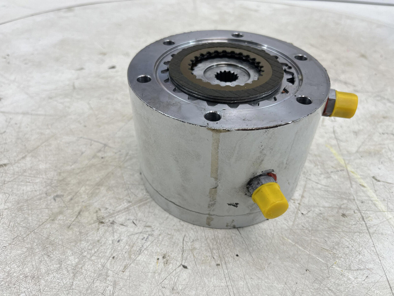 Grove GMK 5150 multiple-disk brake slewing gear - Reductor de giro para Autogrúa: foto 5 Grove GMK 5150 multiple-disk brake slewing gear - Reductor de giro para Autogrúa: foto 5