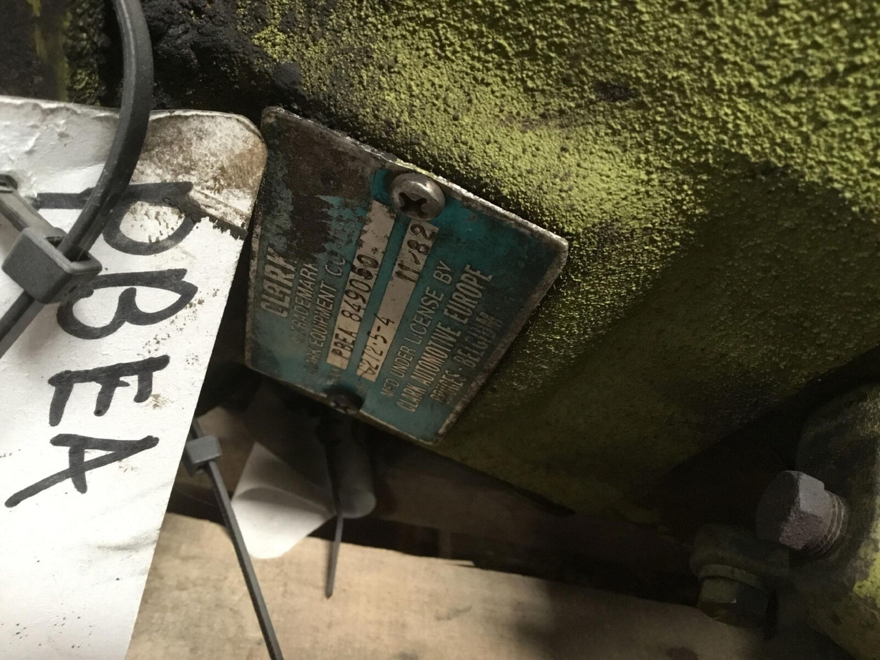 Grove RT 65S Gearbox C 272 5-4 - Caja de cambios para Autogrúa: foto 5 Grove RT 65S Gearbox C 272 5-4 - Caja de cambios para Autogrúa: foto 5