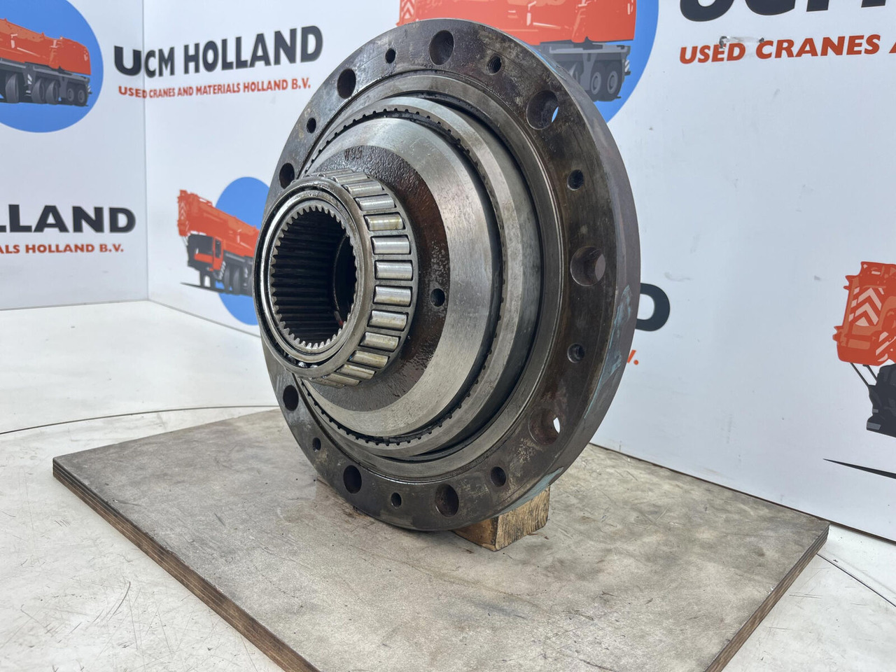 Kessler+Co Kessler Planetary gear 17-24-67-32-3pl-H83-42 - Mando final para Autogrúa: foto 3 Kessler+Co Kessler Planetary gear 17-24-67-32-3pl-H83-42 - Mando final para Autogrúa: foto 3