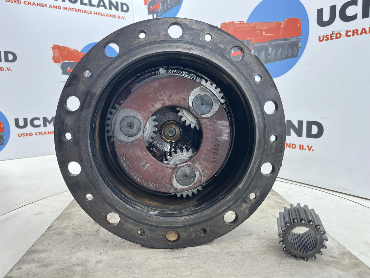 Kessler+Co Terex-Demag AC 35 planetary gear 17-24-67-32-3pl-H135-46 - Mando final para Autogrúa: foto 5 Kessler+Co Terex-Demag AC 35 planetary gear 17-24-67-32-3pl-H135-46 - Mando final para Autogrúa: foto 5