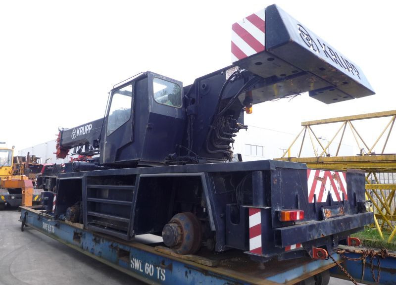 Krupp KMK 2035 for parts - Autogrúa: foto 2 Krupp KMK 2035 for parts - Autogrúa: foto 2