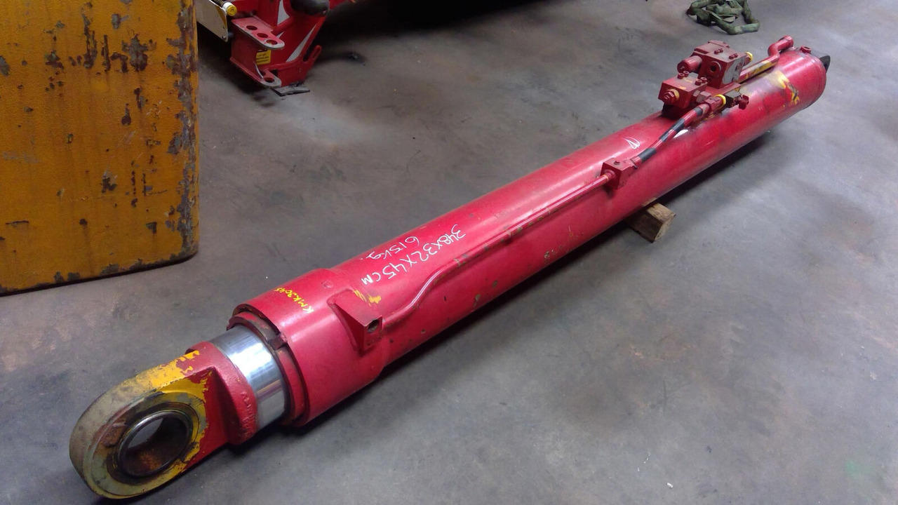 Krupp KMK 3045 boom cylinder - Cilindro hidráulico para Autogrúa: foto 1 Krupp KMK 3045 boom cylinder - Cilindro hidráulico para Autogrúa: foto 1