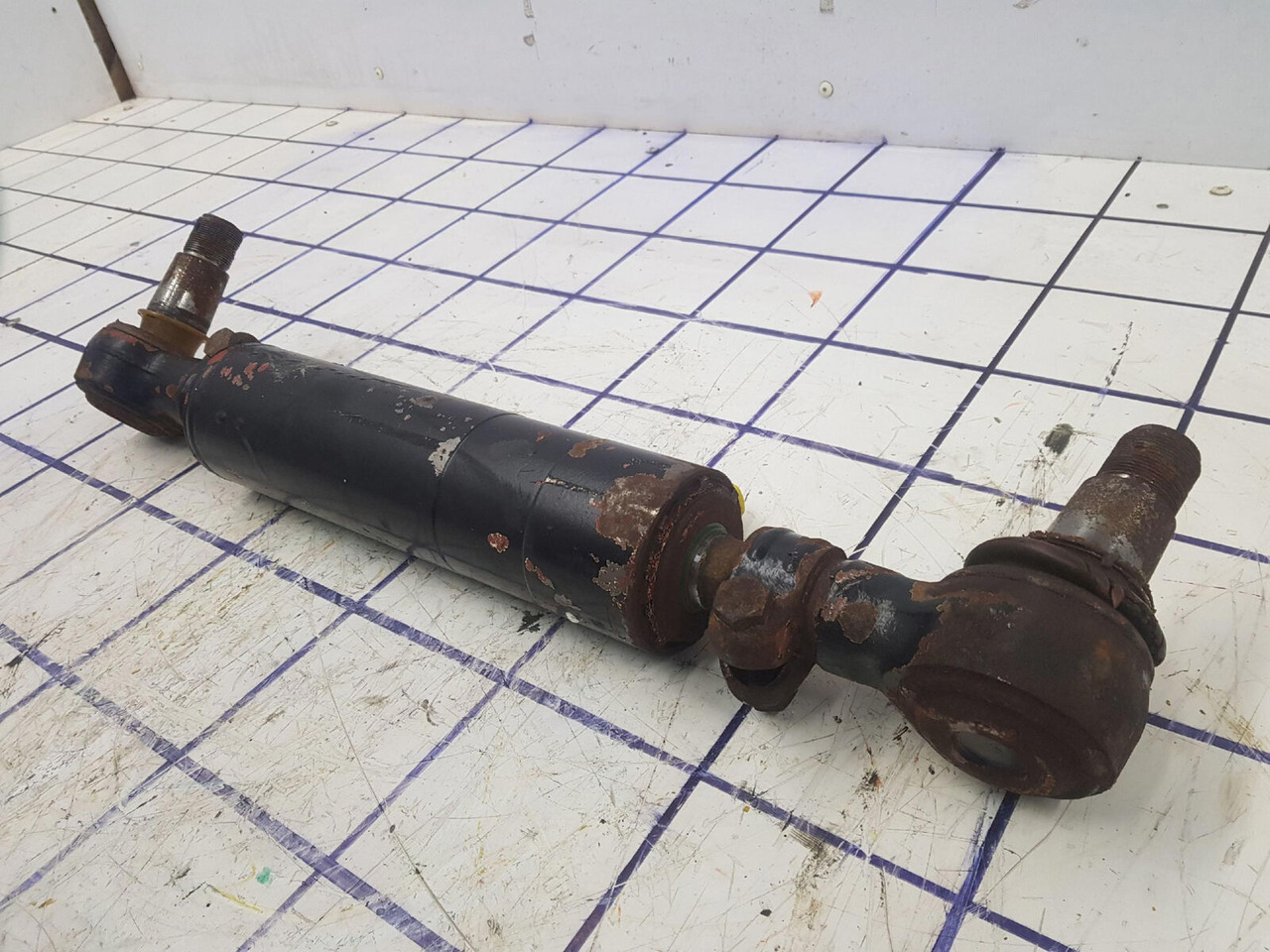 Krupp KMK 3045 steering cylinder - Cilindro hidráulico para Autogrúa: foto 3 Krupp KMK 3045 steering cylinder - Cilindro hidráulico para Autogrúa: foto 3