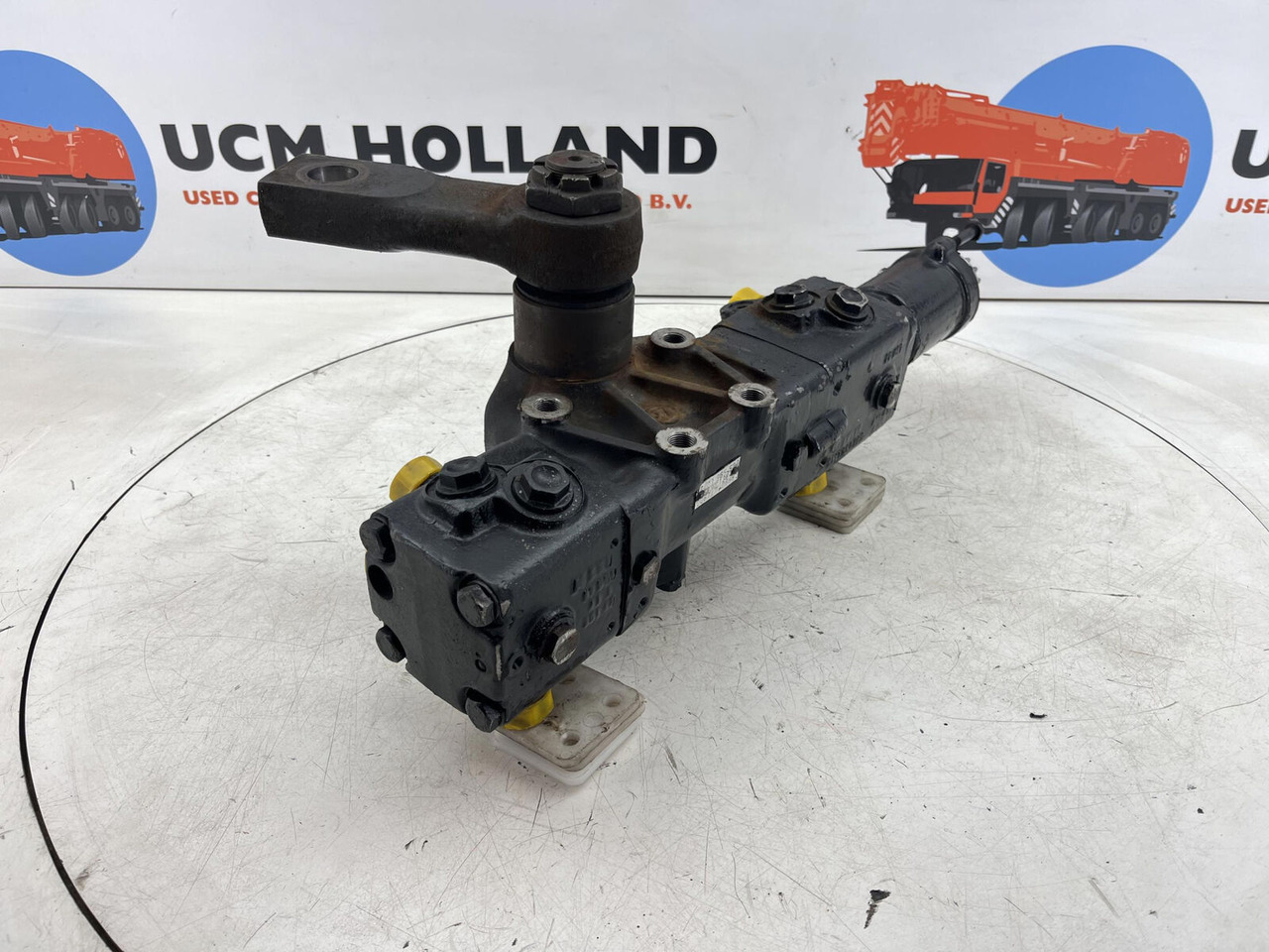 Liebherr LTM 1035-2 Steering box - Caja de dirección para Autogrúa: foto 4 Liebherr LTM 1035-2 Steering box - Caja de dirección para Autogrúa: foto 4