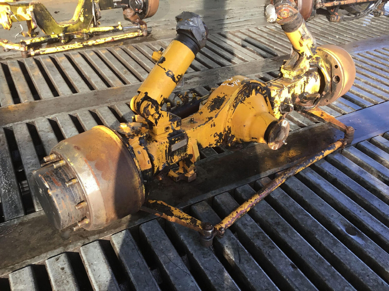 Liebherr LTM 1050-1 axle 3 - Eje y piezas para Autogrúa: foto 1 Liebherr LTM 1050-1 axle 3 - Eje y piezas para Autogrúa: foto 1