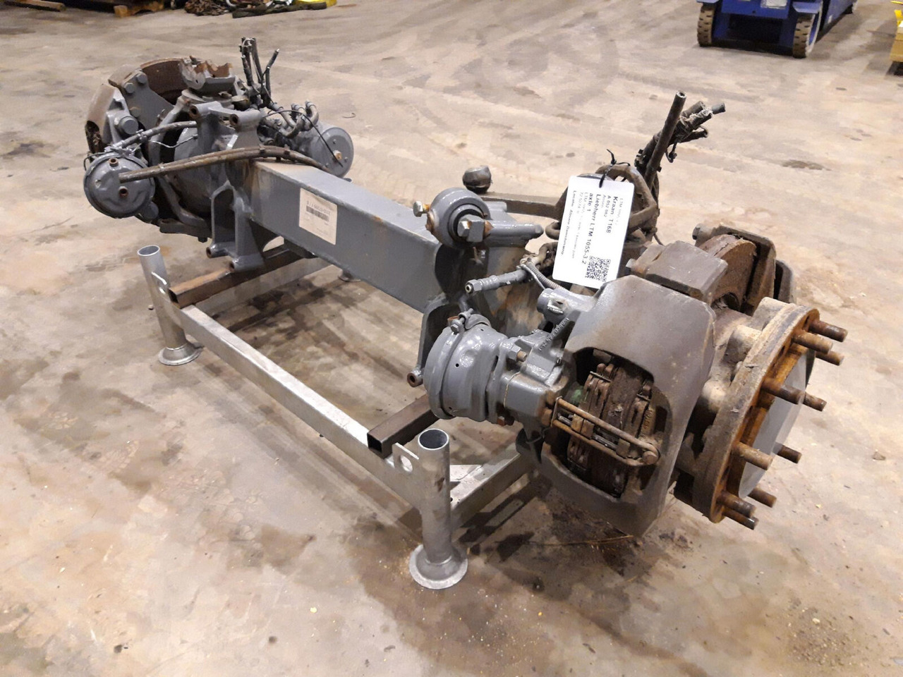 Liebherr LTM 1055-3.2 axle 1 - Eje y piezas para Autogrúa: foto 1 Liebherr LTM 1055-3.2 axle 1 - Eje y piezas para Autogrúa: foto 1