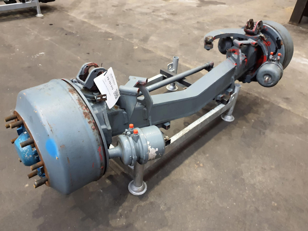 Liebherr LTM 1070-4.1 axle 2 - Eje y piezas para Autogrúa: foto 2 Liebherr LTM 1070-4.1 axle 2 - Eje y piezas para Autogrúa: foto 2