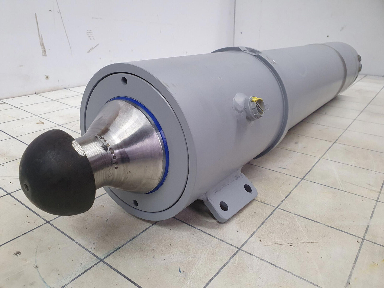 Liebherr LTM 1100-5.2 outrigger support cylinder front - Cilindro hidráulico para Autogrúa: foto 4 Liebherr LTM 1100-5.2 outrigger support cylinder front - Cilindro hidráulico para Autogrúa: foto 4
