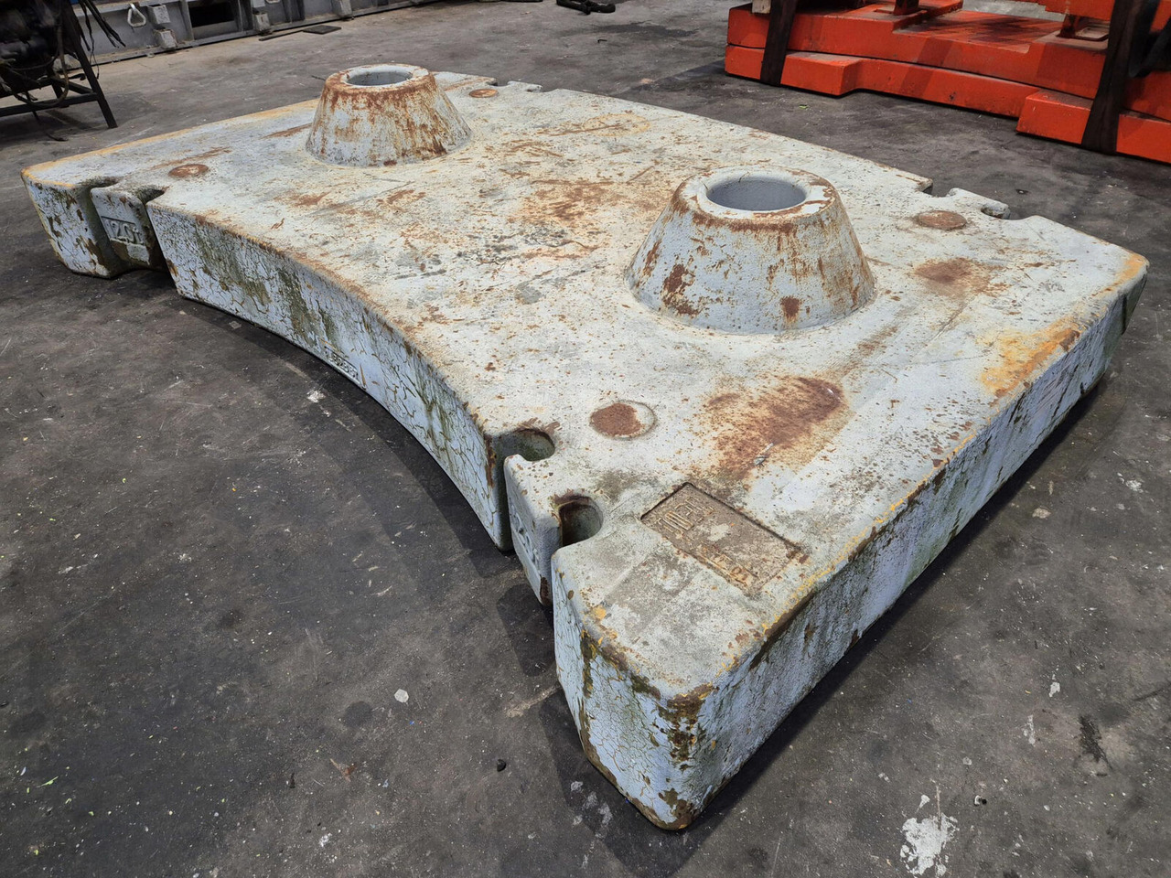 Liebherr LTM 1160-2 counterweight 12,0 ton - Contrapeso para Autogrúa: foto 3 Liebherr LTM 1160-2 counterweight 12,0 ton - Contrapeso para Autogrúa: foto 3