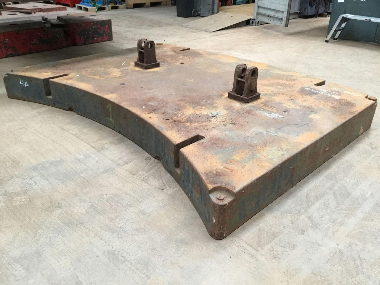 Liebherr LTM 1160 counterweight 12,0 ton - Contrapeso para Autogrúa: foto 4 Liebherr LTM 1160 counterweight 12,0 ton - Contrapeso para Autogrúa: foto 4