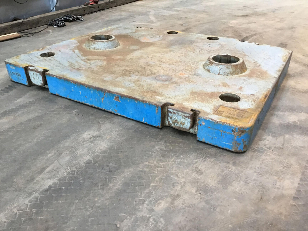 Liebherr LTM 1250-6.1 counterweight 12,0 ton - Contrapeso para Autogrúa: foto 4 Liebherr LTM 1250-6.1 counterweight 12,0 ton - Contrapeso para Autogrúa: foto 4