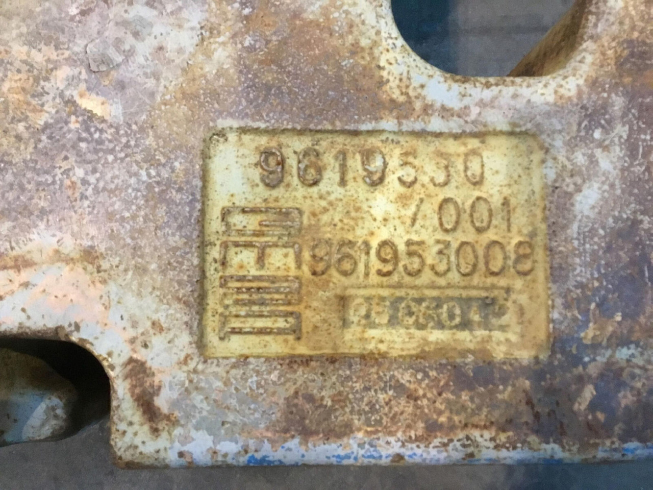 Liebherr LTM 1250-6.1 counterweight 12,5 ton - Contrapeso para Autogrúa: foto 5 Liebherr LTM 1250-6.1 counterweight 12,5 ton - Contrapeso para Autogrúa: foto 5