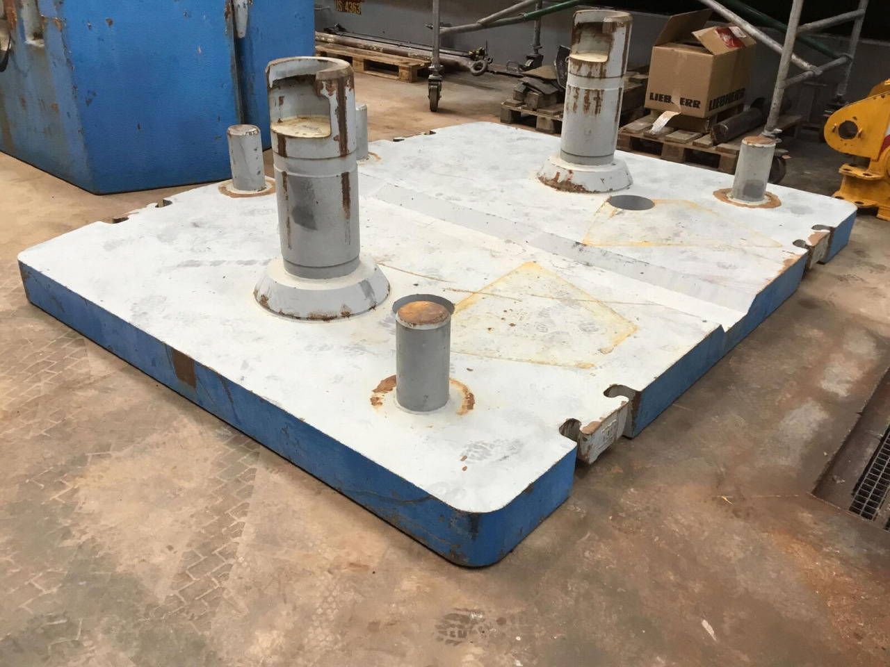 Liebherr LTM 1250-6.1 counterweight base 10,0 ton - Contrapeso para Autogrúa: foto 2 Liebherr LTM 1250-6.1 counterweight base 10,0 ton - Contrapeso para Autogrúa: foto 2