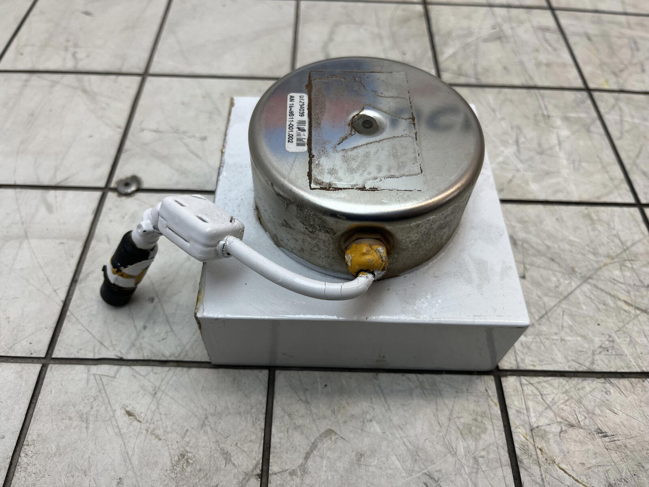 Liebherr LTM 1400-7.1 angle transmitter - Sistema eléctrico para Grúa: foto 2 Liebherr LTM 1400-7.1 angle transmitter - Sistema eléctrico para Grúa: foto 2