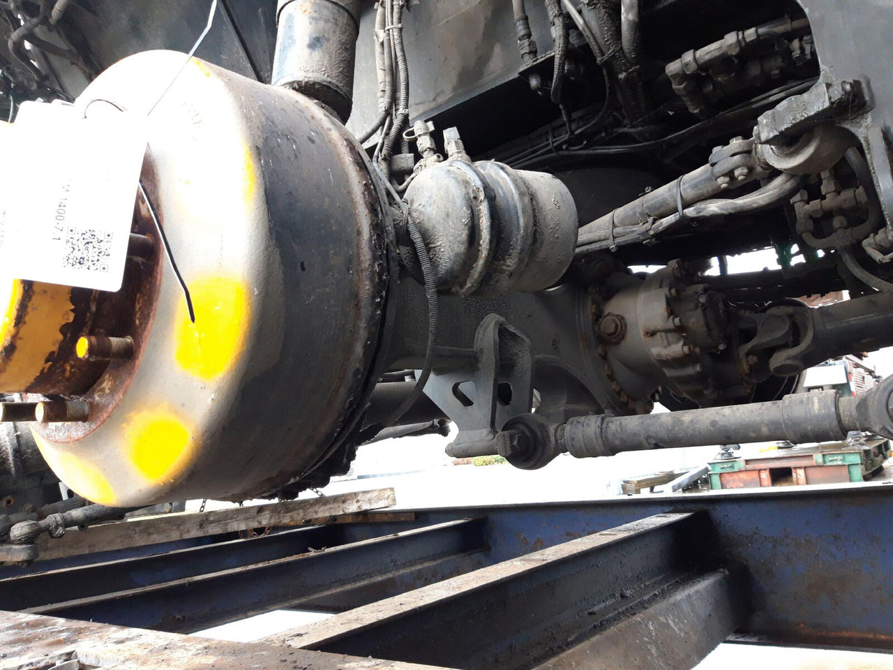 Liebherr LTM 1400-7.1 axle 5 - Eje y piezas para Autogrúa: foto 1 Liebherr LTM 1400-7.1 axle 5 - Eje y piezas para Autogrúa: foto 1