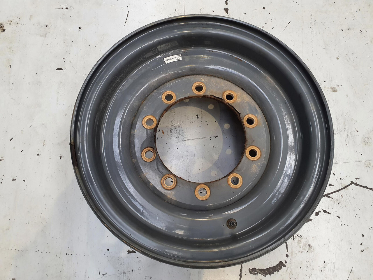 Liebherr Rim 445/95R25 10 12 1p - Llanta para Grúa: foto 2 Liebherr Rim 445/95R25 10 12 1p - Llanta para Grúa: foto 2