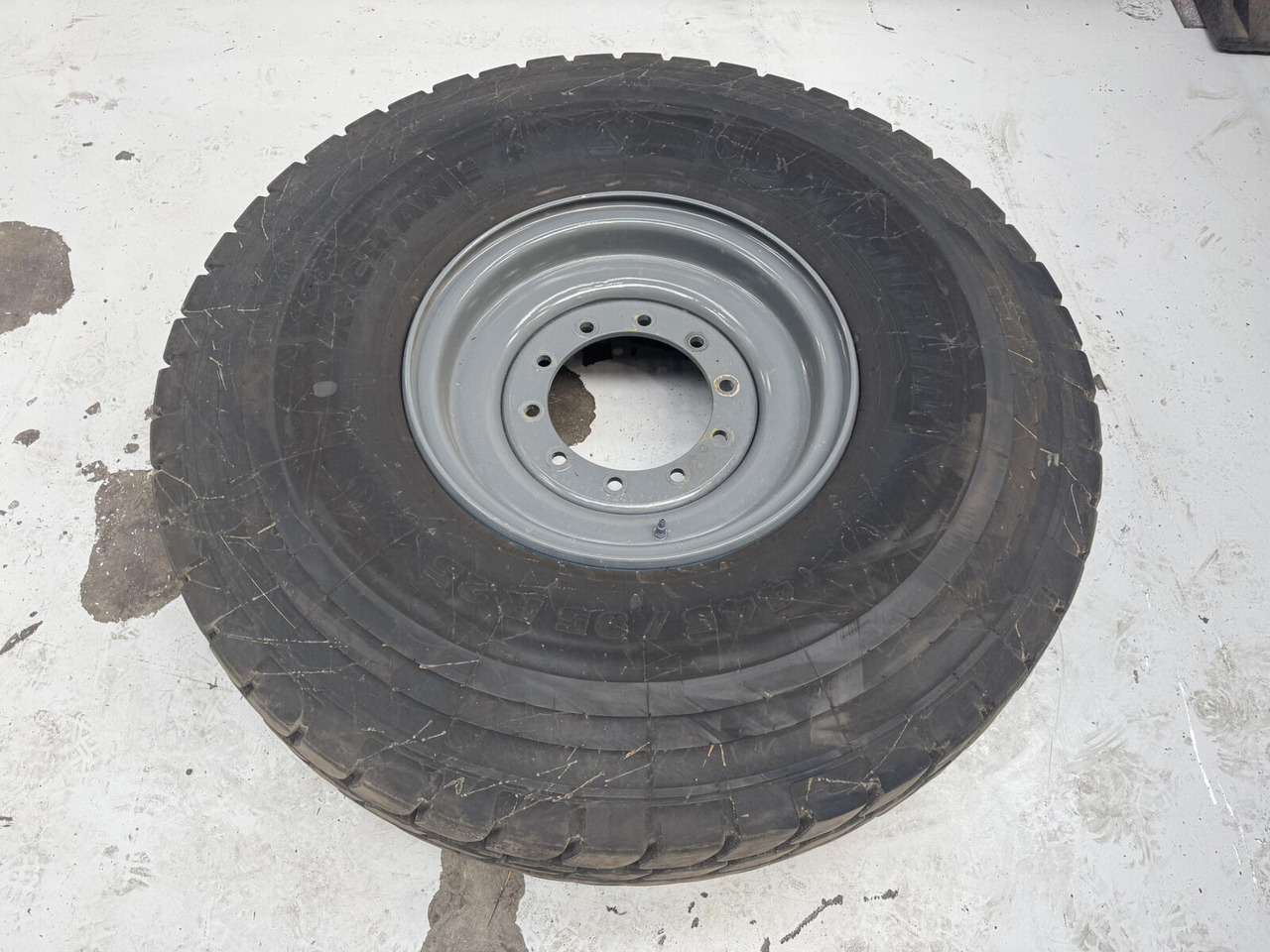 Liebherr Wheel 445/95 R25 10 12 1p - Rueda completa para Grúa: foto 5 Liebherr Wheel 445/95 R25 10 12 1p - Rueda completa para Grúa: foto 5